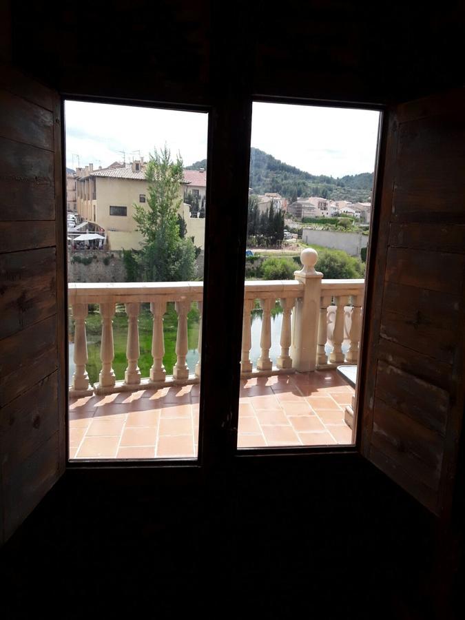 Albergue Valderrobres Auto Check-In Esterno foto