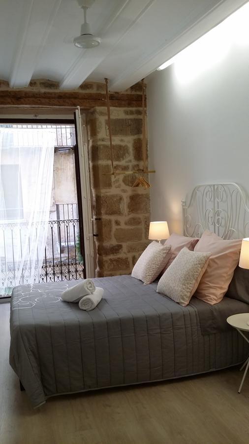 Albergue Valderrobres Auto Check-In Esterno foto
