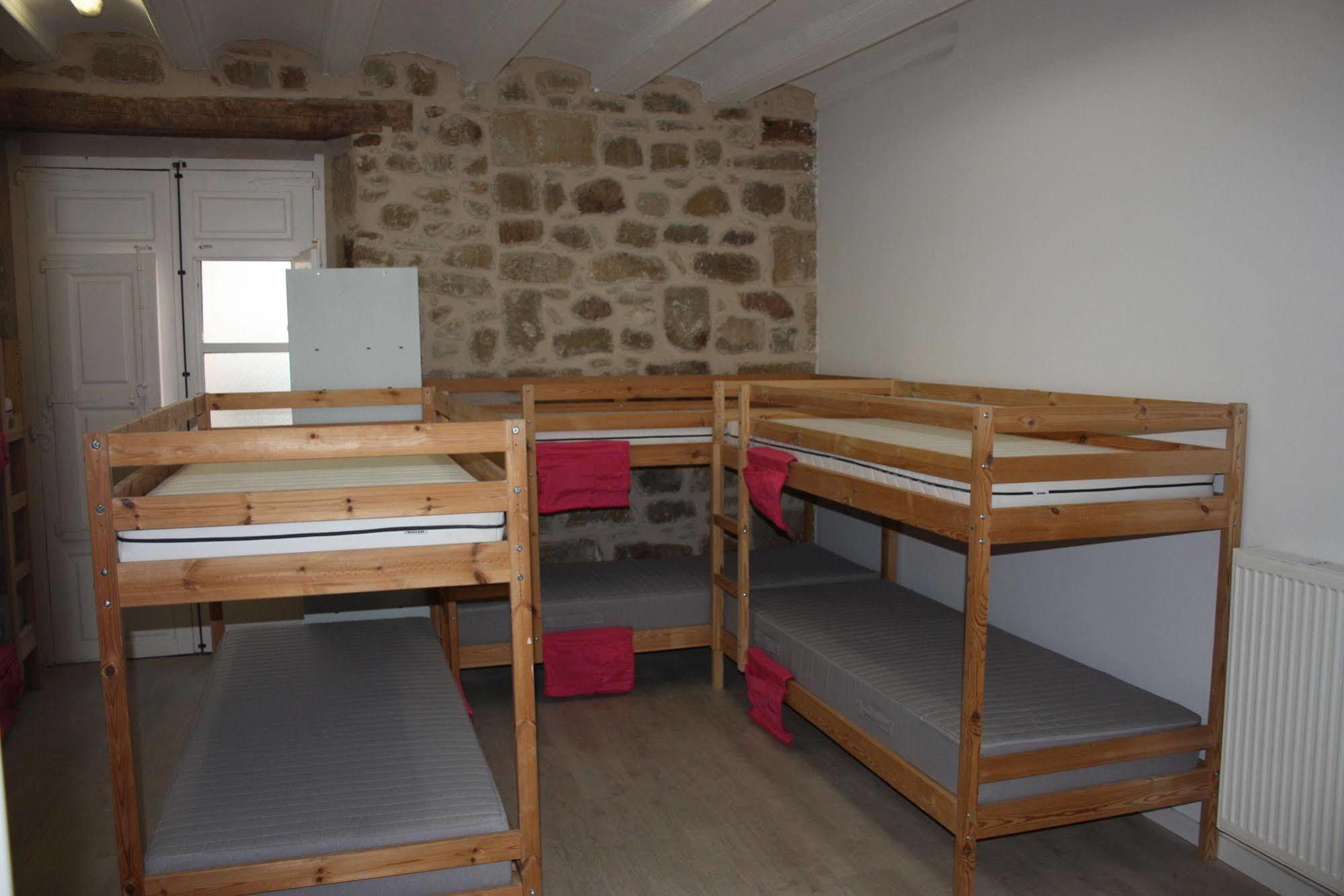 Albergue Valderrobres Auto Check-In Esterno foto